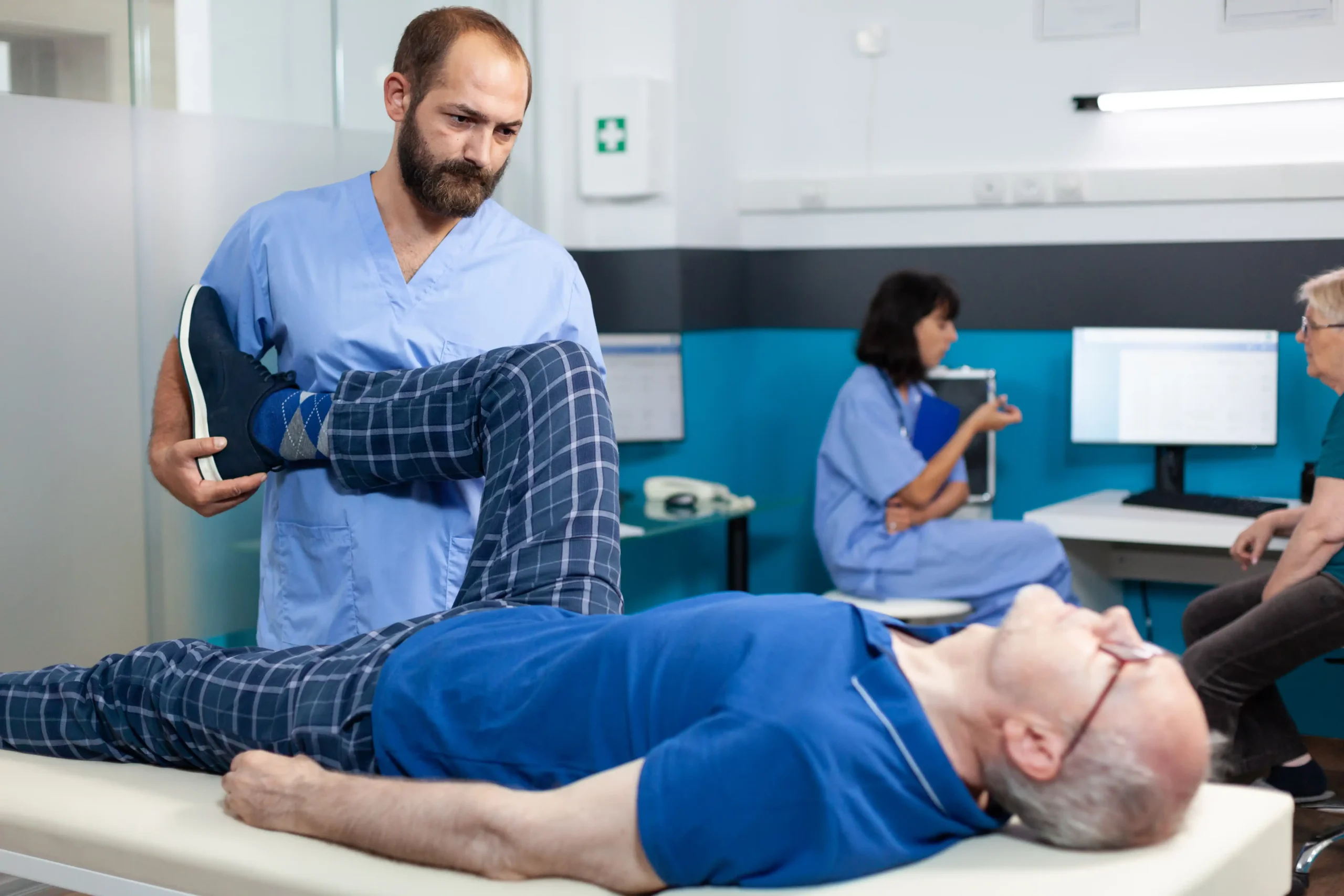 Chiropractor for Migraines: Can Chiropractic Care Help Manage Recurring Headaches? 1 The link between neck weakness and migraine symptoms
