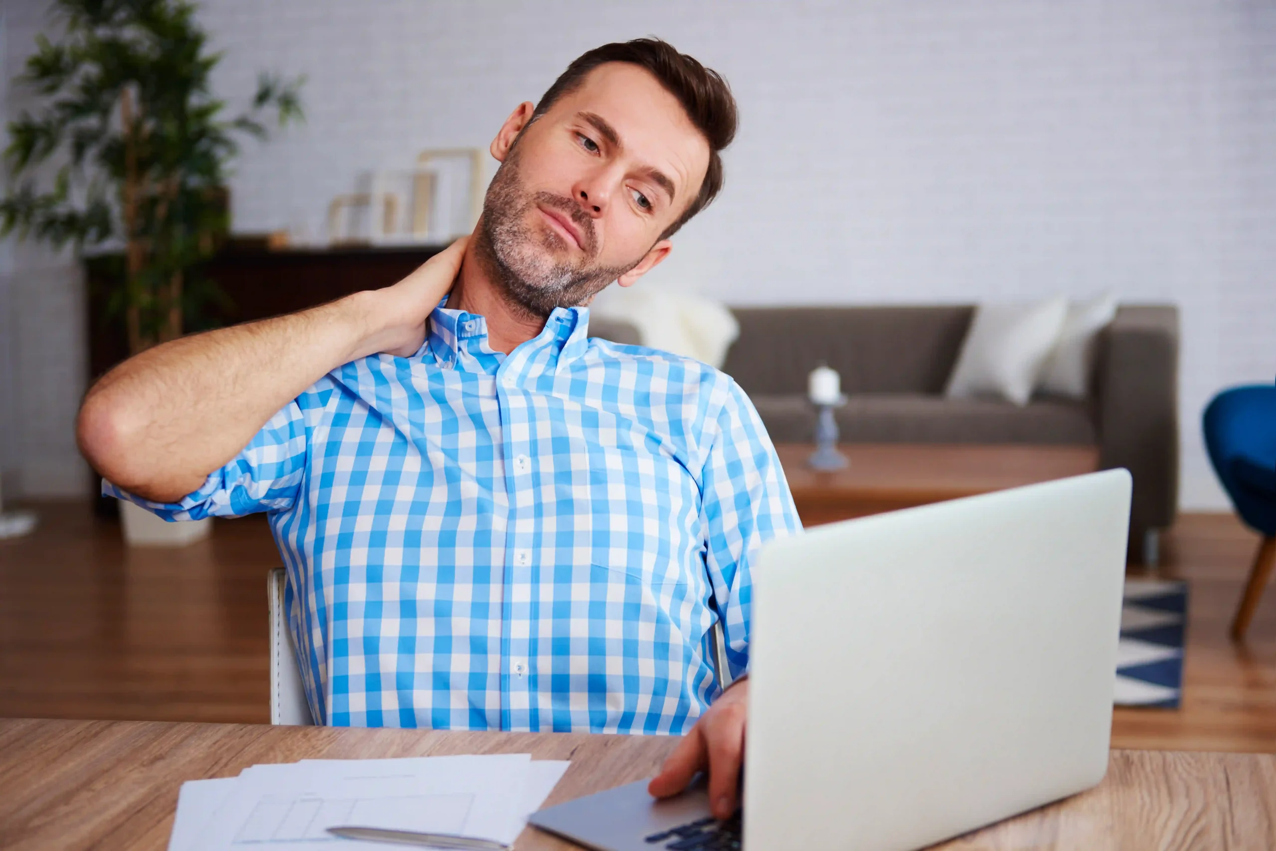 When Neck Pain Requires Emergency Medical Care