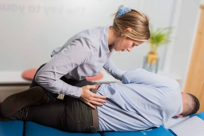 What Happens During a Chiropractic Assessment for an Athlete?