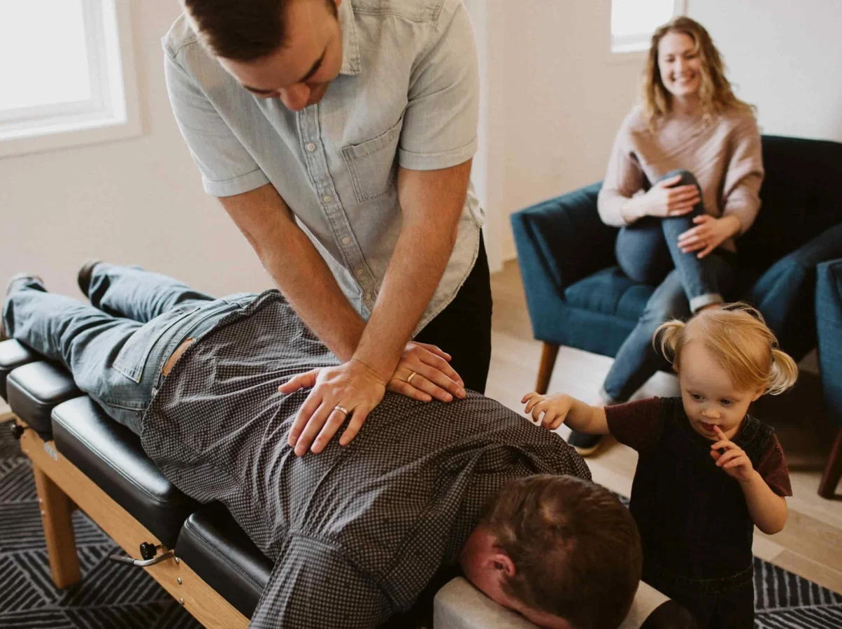 7 Benefits of Family Chiropractic Care for All Ages | Wave